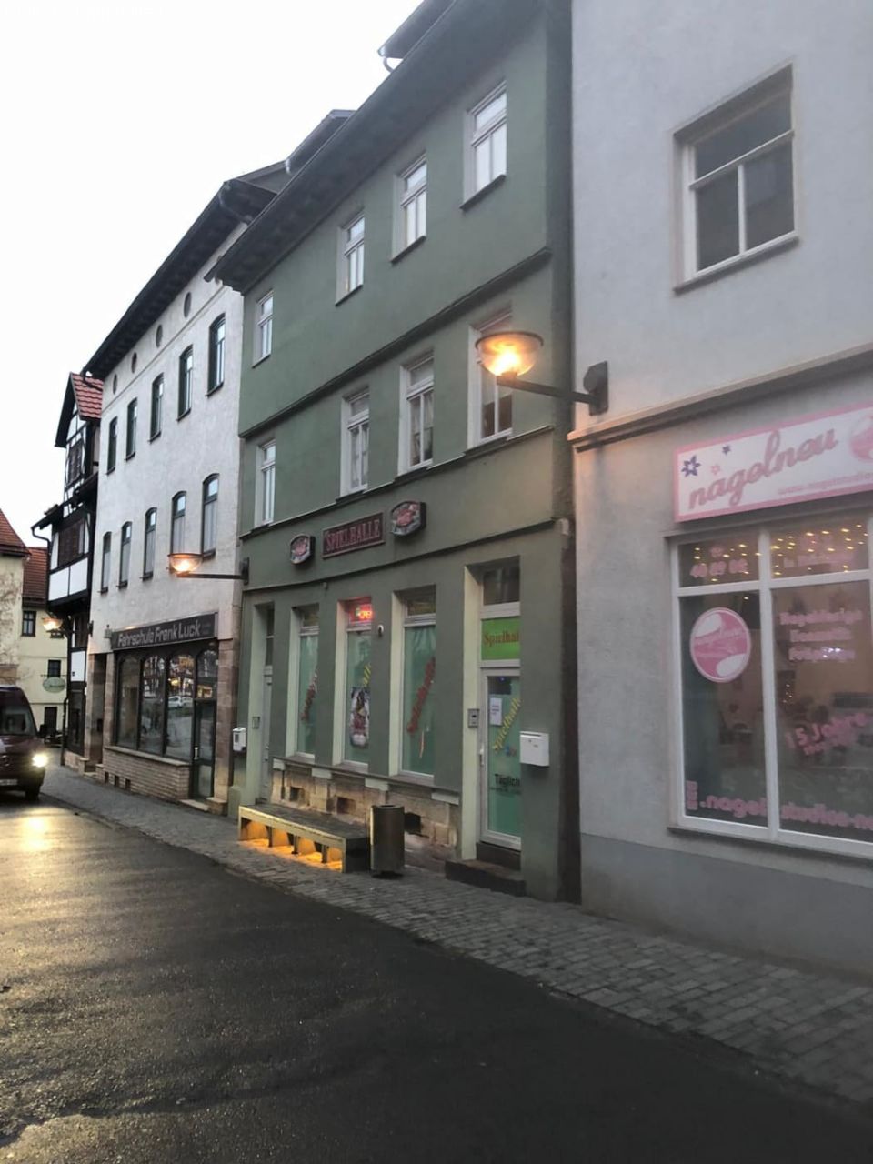 Charmantes Stadthaus mit Gewerbefläche