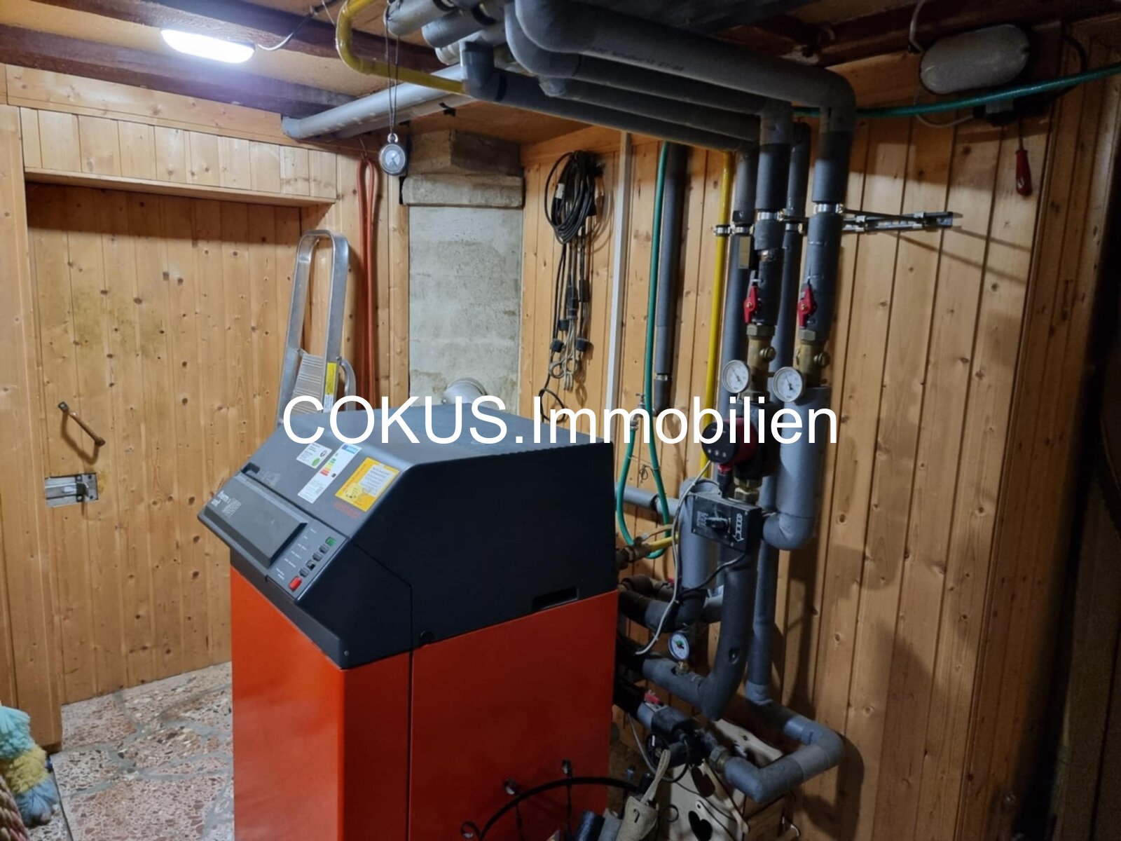 🌿 Doppelhaushälfte mit zusätzl. 840 m² Baugrundstück & Herz fürs Handwerk