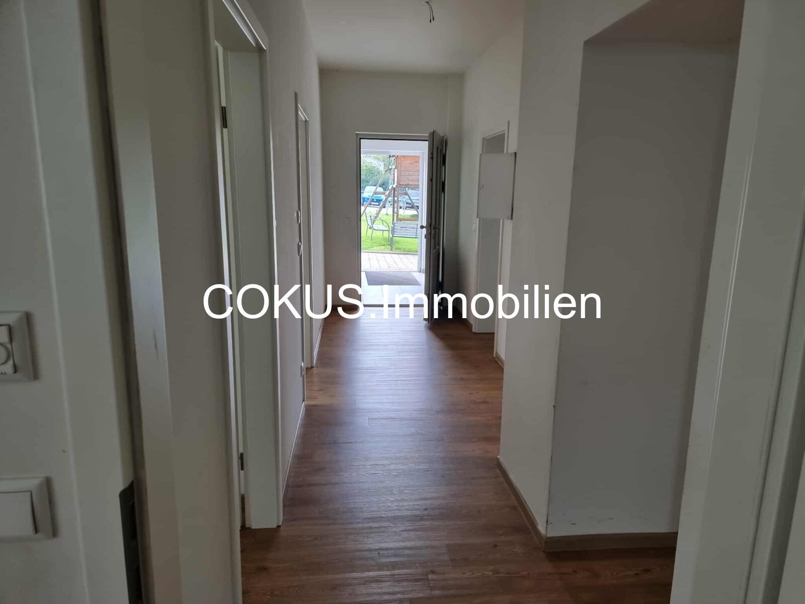 City - 3,5 Raum Whng., Stellplatz nach Verfügbarkeit