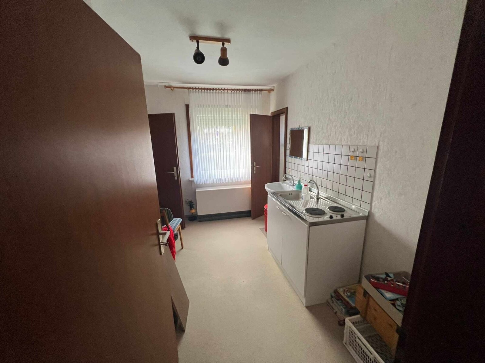 Einfamilienhaus mit Balkon, Garage & Einliegeroption – Ruhige Lage in Brakel