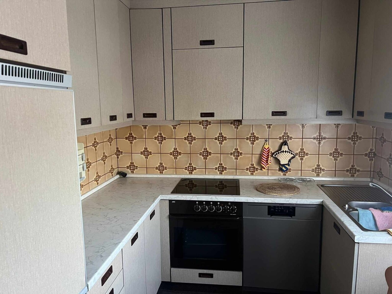 Einfamilienhaus mit Balkon, Garage & Einliegeroption – Ruhige Lage in Brakel