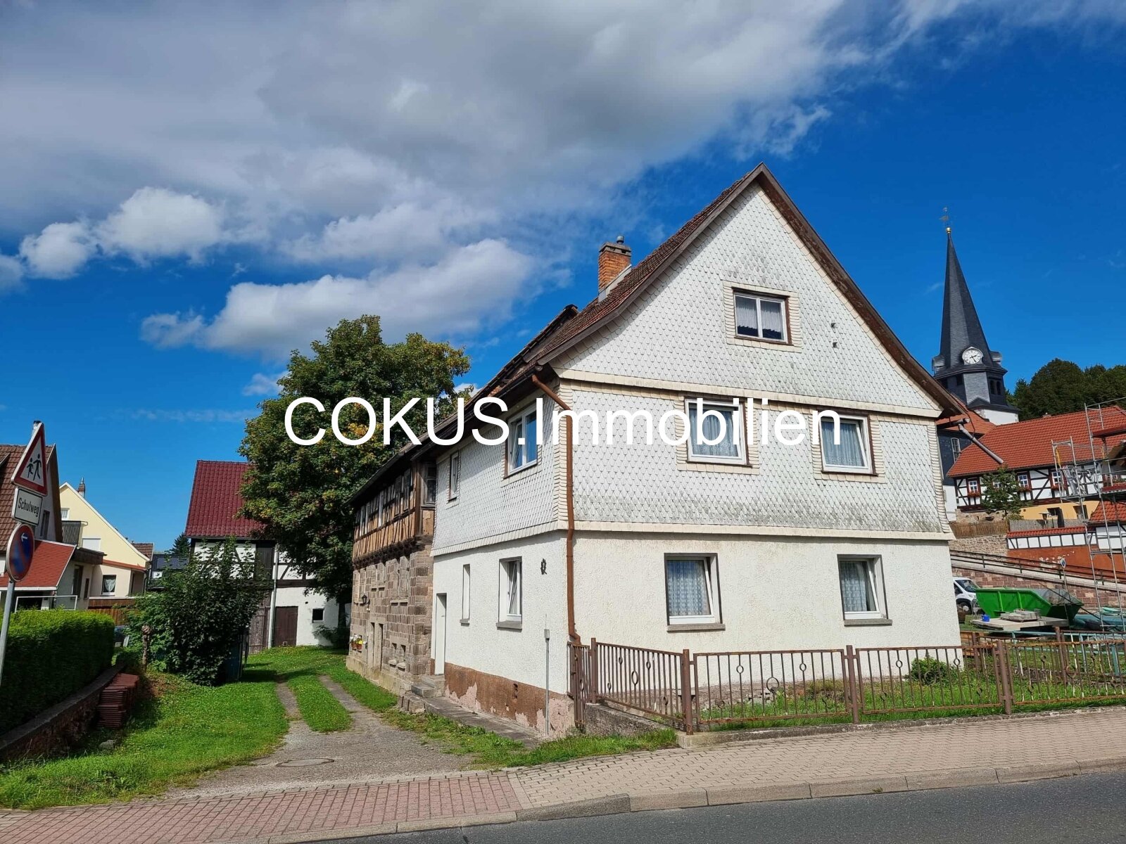 Wohnhaus mit Scheune & Garten - für kreative Baumeister