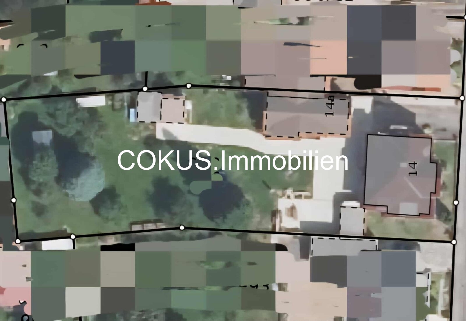 Familienensemble mit Perspektive – saniertes Einfamilienhaus, Hinterhaus, Doppelgarage & großer Garten