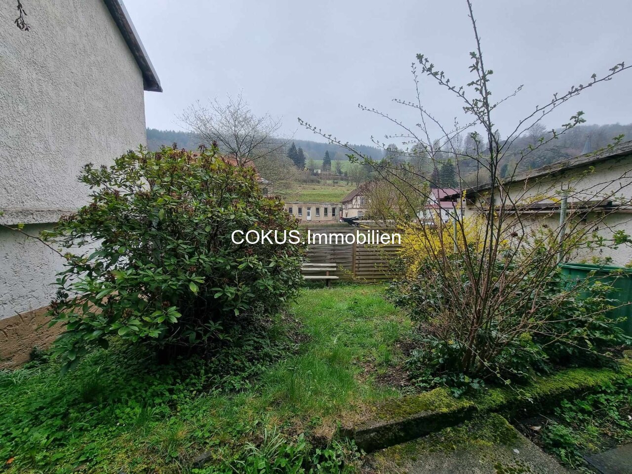 🏠 Bring Deine Ideen ins Spiel: Doppelhaushälfte mit Hof, Garten & Garage