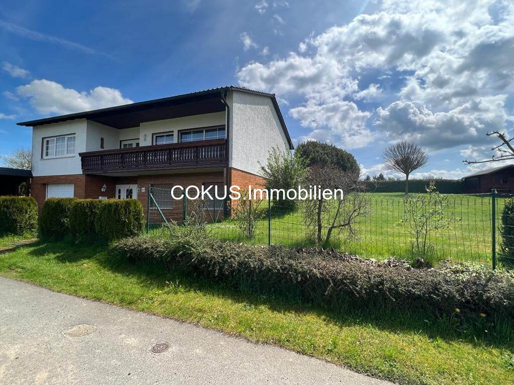Haus Vorne von Rechts