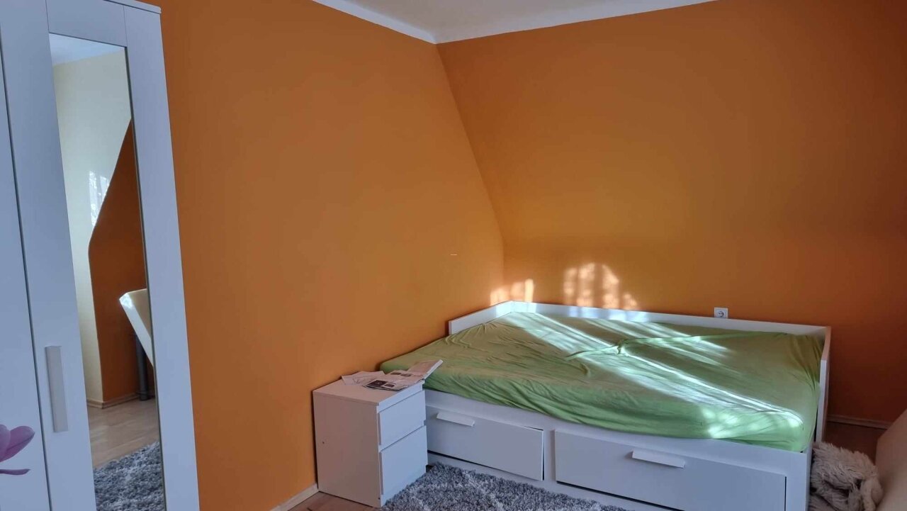 Gästezimmer im Dachgeschoss Gästezimmer im Dachgeschoss