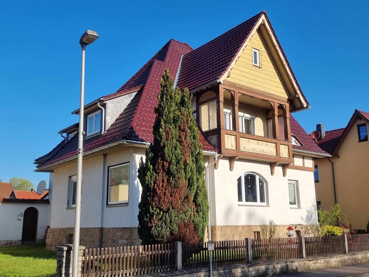 Haus von Vorne Links Haus von Vorne Links