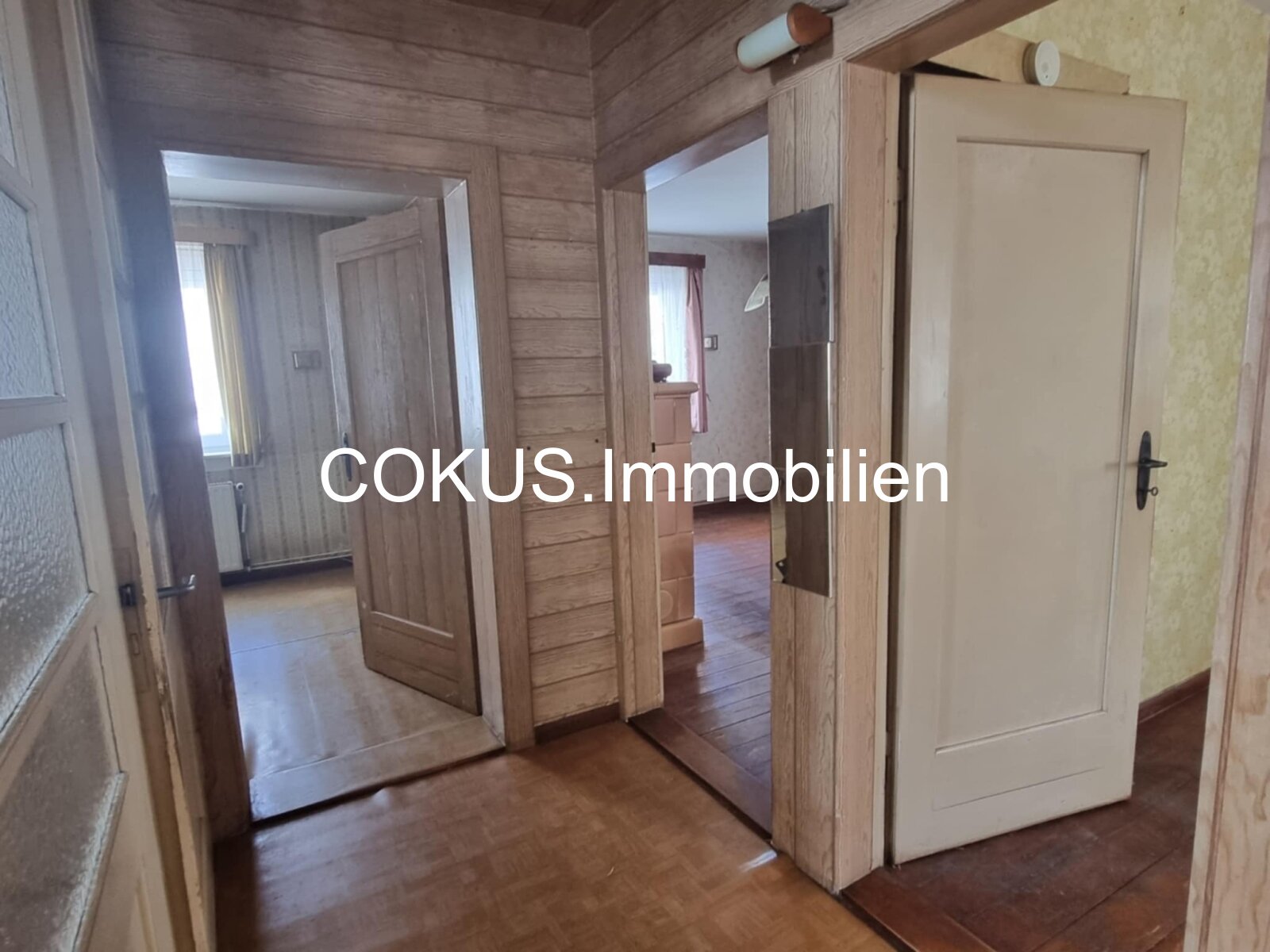 Wohnungsflur im EG Wohnungsflur im EG