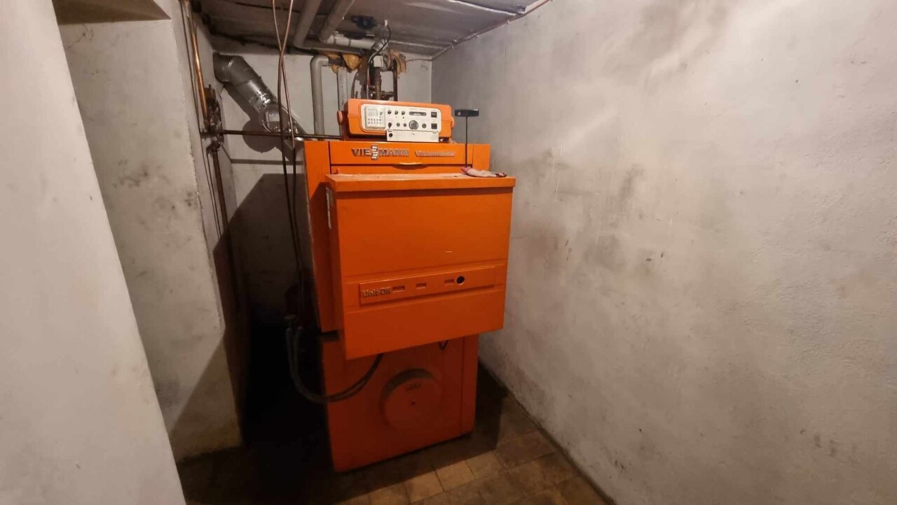 Ölheizung im Keller Ölheizung im Keller