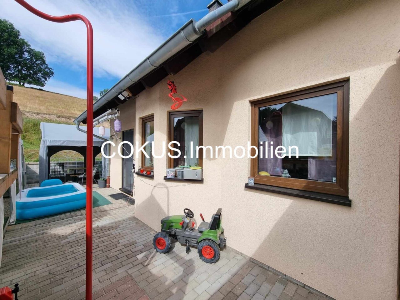 Terrasse am Wohnzimmer