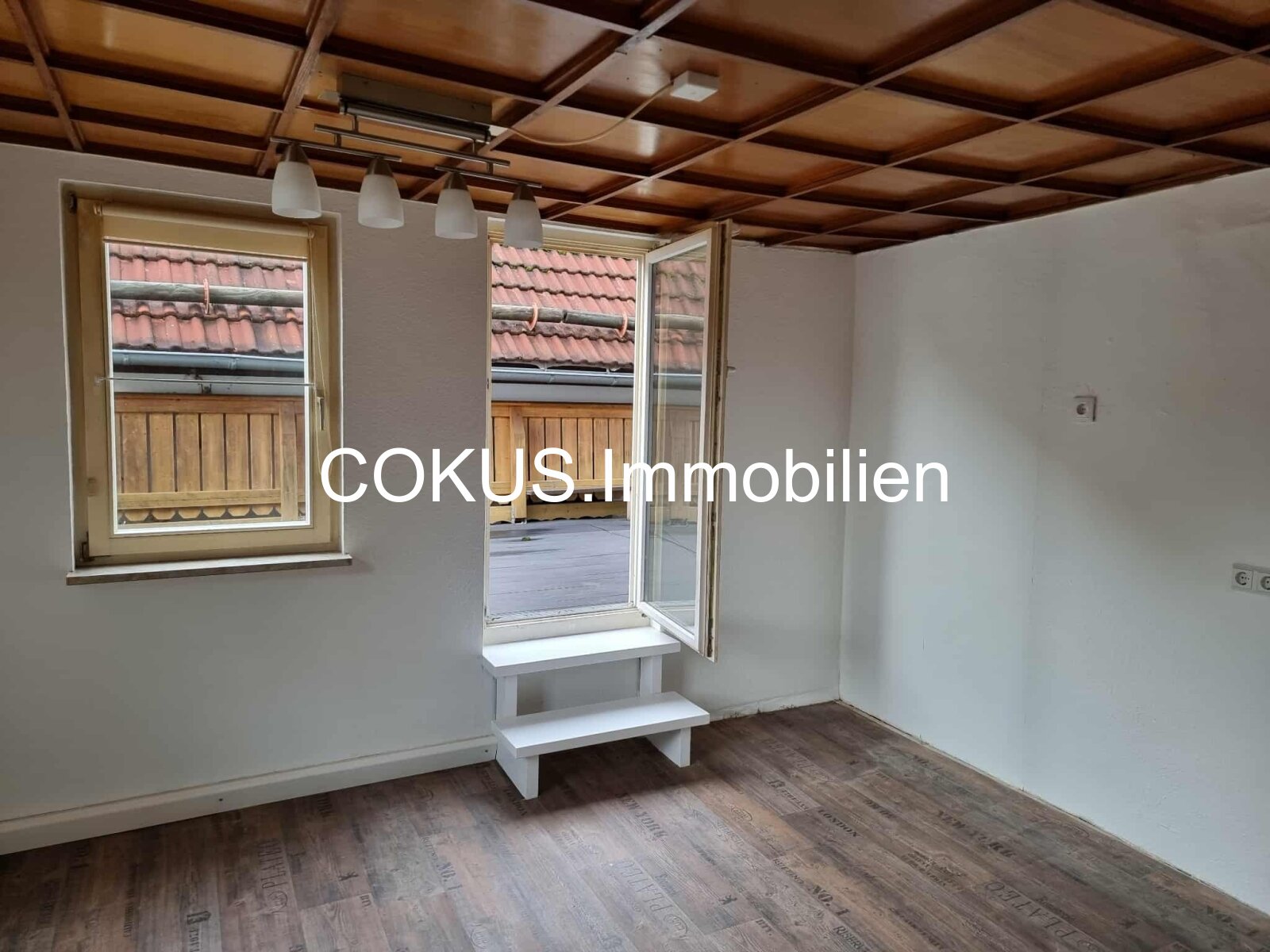 Küche mit Zugang Dachterrasse