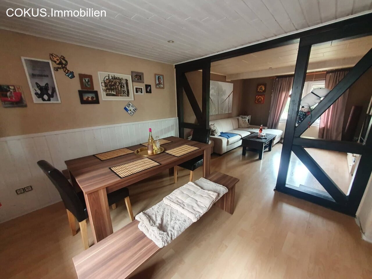 Wohnzimmer im EG