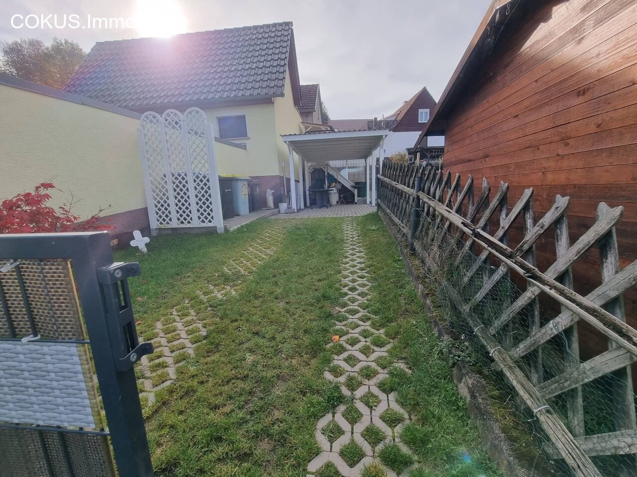 Grundstückseinfahrt